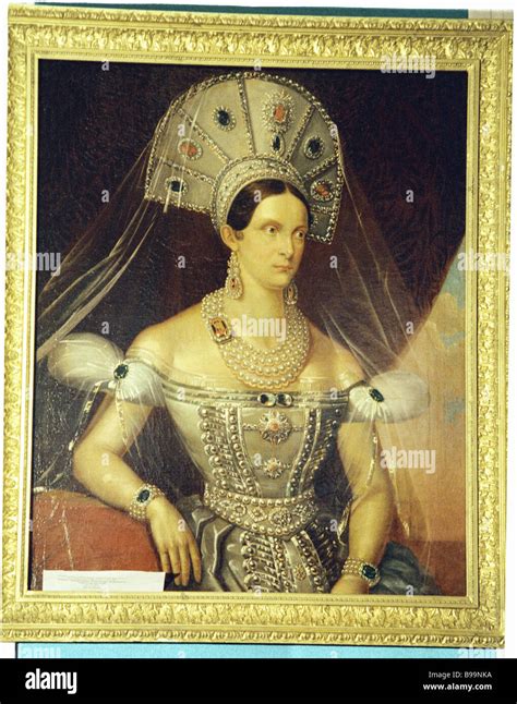 La reproducción de la pintura retrato de la emperatriz Alexandra Fyodorovna en traje ruso por un