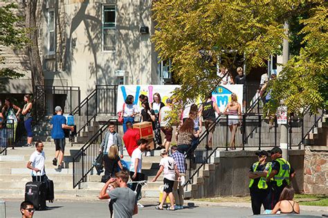 Planning underway to welcome students for fall term | Queen's Gazette
