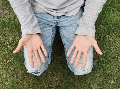 Meditation self-help technique FAQ - Hands Up Therapy
