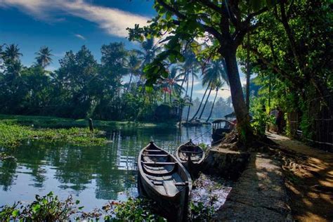 Exploring The Most Scenic Lakes In Kerala Times Of India Travel