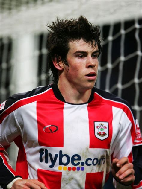 Check out his latest detailed stats including goals, assists, strengths & weaknesses and match ratings. Spurs hero Gareth Bale used to be an Arsenal fan! Read Q+A ...