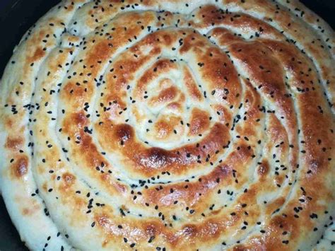بوريك حلزوني تركي لأفخم فطور زاكي Food Turkish Recipes Sweet Pastries