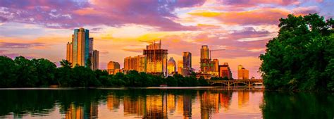 The multi level and multi room bar features a british pub, multiple stages for live music, courtyard, club room. 10 Best Things to Do in Austin, Texas