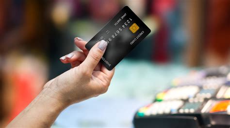 3 Things To Know About Choosing The Right Credit Card