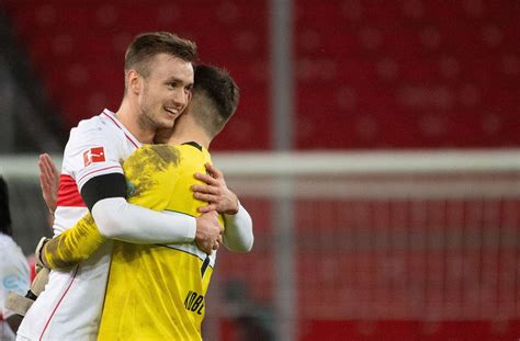 He is of serbian descent. Sasa Kalajdzic vom VfB Stuttgart: Mit dieser Aussage verzückt der VfB-Torschütze das Netz - VfB ...
