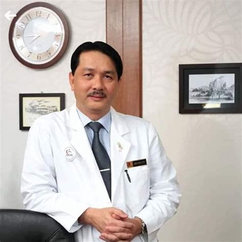 Dr noor hisham merupakan salah seorang daripada 74 penandatangan untuk gabungan penyelidikan. Biodata Dr Noor Hisham Abdullah, Ketua Pengarah Kesihatan