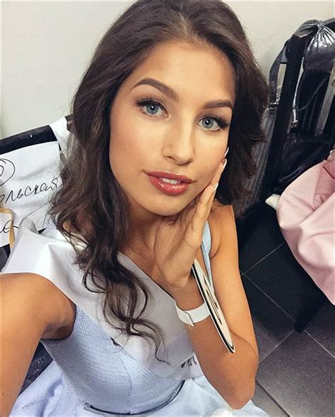 New Miss Russia 18 Never Posed As A Beauty When She Grew Up