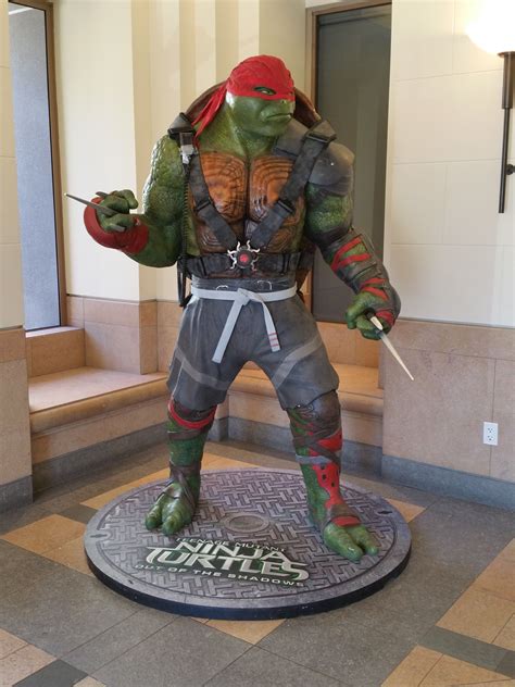 Teenage Mutant Ninja Turtles Statue Images At Paramount Collider
