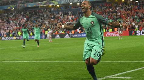 Uefa.com is the official site of uefa, the union of european football associations, and the governing body of football in europe. Croatia vs Portugal: Quaresma scores late in extra time ...