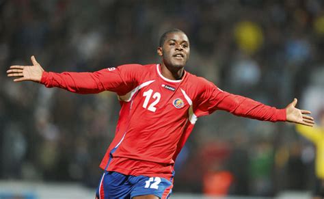 Post pics of yourself at matches, transfer news, ideas that you think. Arsenal's Joel Campbell Joins Greek Champions Olympiakos ...