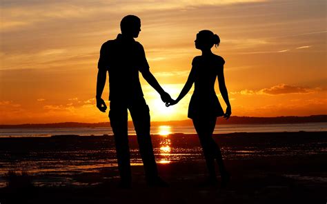 Couple 4k Wallpaper Beach Romantic Silhouette Sunset Seascape