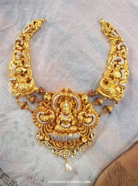 gold temple jewellery lakshmi necklace south india jewels