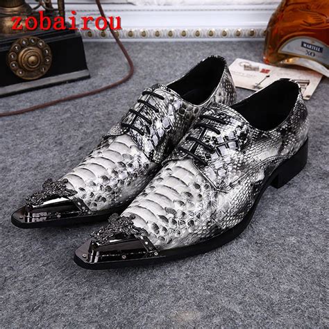 Wedding Shoes Men Snakeskin Mocassins Metal Pointed Toe Lace Up Flats Zapatos Hombre Mens