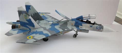 Lhd32007 Post Soviet Air Forces Ukrainian Su 27 Flankers 32nd Scale
