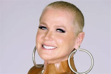 Tempero da lambada xou da xuxa. Xuxa doa R$ 1 milhão ao SUS por meio de sua franquia de ...