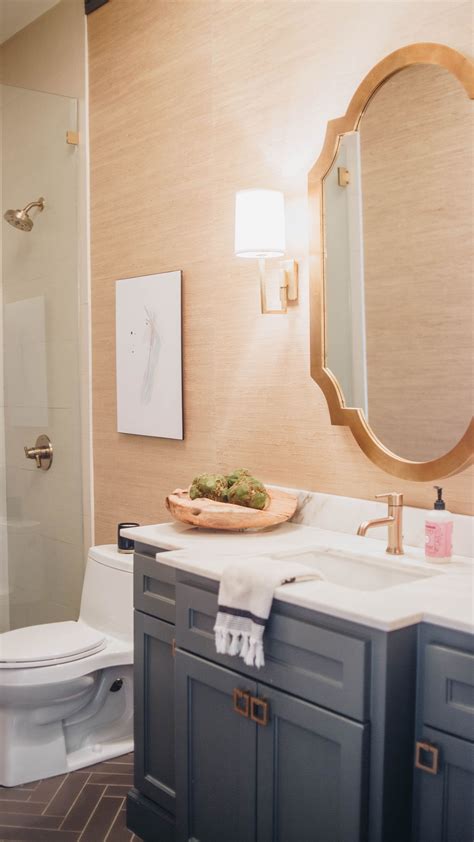 Elegant guest bathroom ideas ideas. chic-guest-bathroom-decor-ideas-3 | Curls and Cashmere