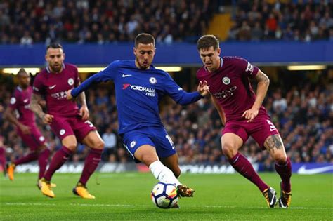 لاعبو وست هام بالكامل لم يكونوا بالعدد الكافي لإيقاف إدين هازارد نجم تشيلسي لتسجيل واحدا. هازارد: تشيلسي جيد .. وتعلمنا من الهزيمة - بطولات