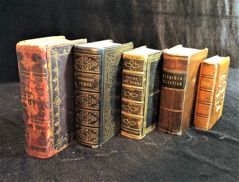 Lot - LEATHERBOUND CHRISTIAN RELIGIOUS BOOKS FROM THE 1800s, 11 VOLUMES