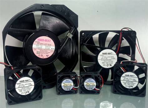 Plastic Panel Cooling Fan Voltage 5 Vdc 12 Vdc 24 Vdc Color