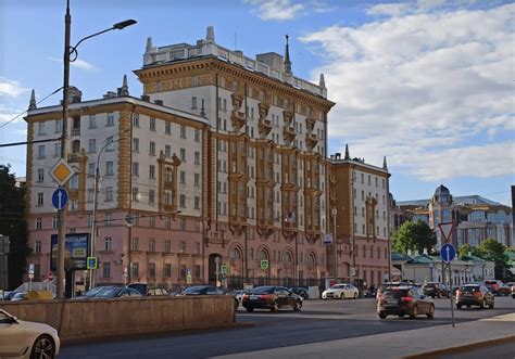Посольство США в Москве остановит выдачу виз для недипломатических ...
