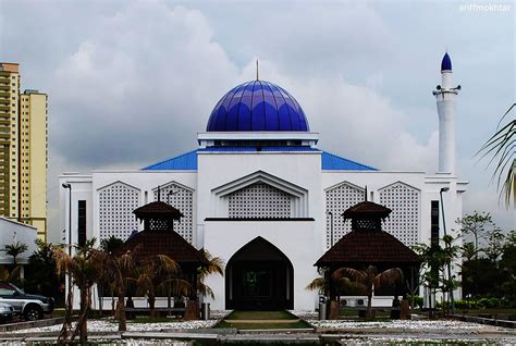 Kelayakan permohonan dan penerima skim ini adalah. Pusat Islam UiTM Pulau Pinang | Ariff Mokhtar | Flickr