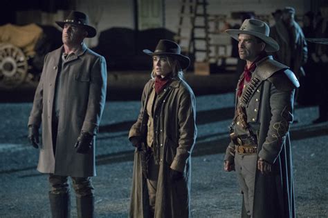 Legends Of Tomorrow Jax Returns In A New Photo From The Season Finale