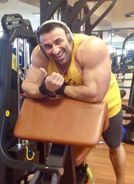 Muscle Ammiratore Turkish Muscle Hunk Bilgehan Koc