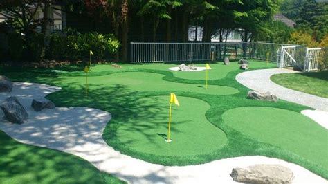 How To Decorate Your Mini Golf Course Residence Style Mini Golf Course Golf Tips Golf Courses