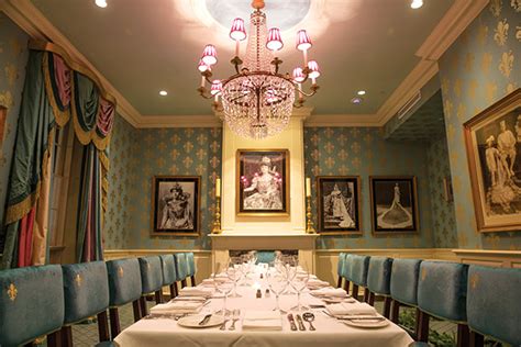 Legendary New Orleans Restaurant Brennans Reopens Restaurant Hospitality
