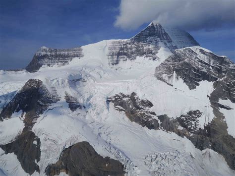 Mt Robson Altus Mountain Guides