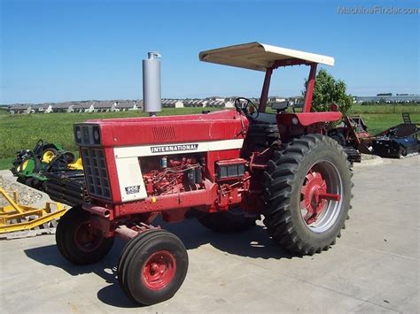 1972 International Harvester 966 With Rops Canopy Tractors Row Crop