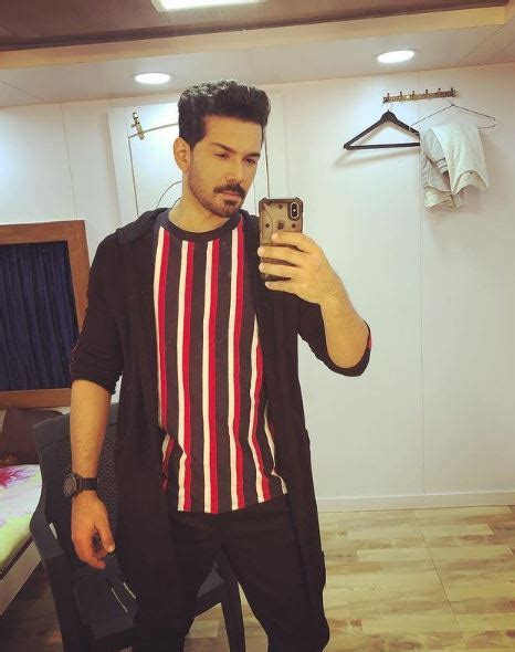 Abhinav Shukla Actor Height Age Girlfriend Wife Family Biography More Contestant In