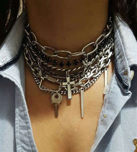 Billie Eilish Blohsh Chain Necklace Town