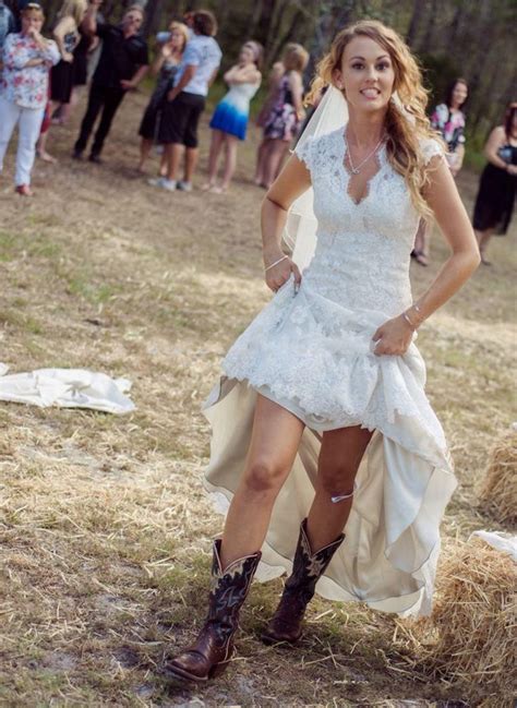 They make the look of the bride romantic and tender. New Fashion 2016 Country Wedding Dresses Short Front Long ...