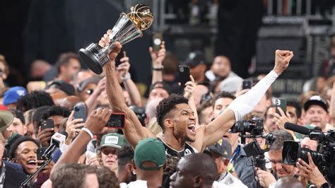 Giannis Antetokounmpo Wins 2021 NBA Finals MVP Bucks Star Becomes