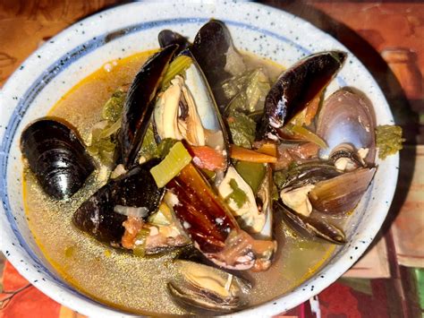 Sinigang Na Tahong Mussels Soup Filipinoeats