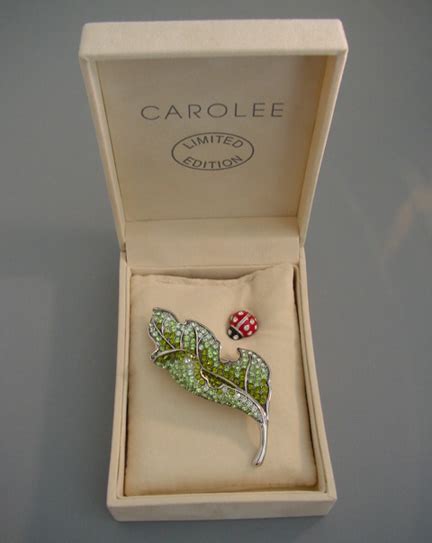 Carolee 2005 Limited Edition Convertible Brooch And Tack Boxed 158