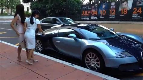 2 Hot Girls Driving Bugatti Veyron In Monaco Youtube