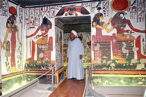 Queen Nefertari Mummy