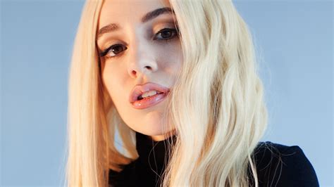 “sweet But Psycho” Singer Ava Max Is Trying To “bring Pop Back