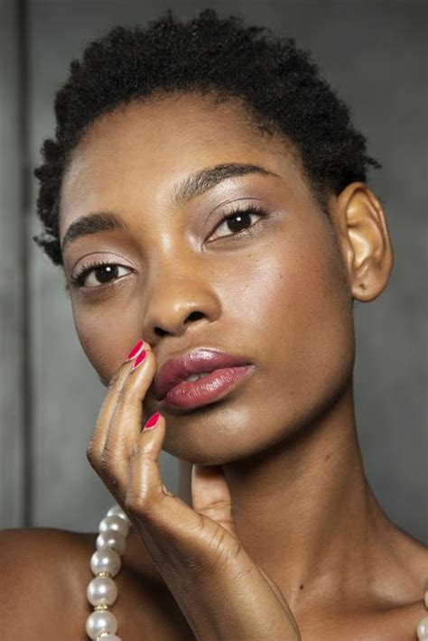 Spring 2019 Makeup Trends Spring And Summer Beauty Trends 2019