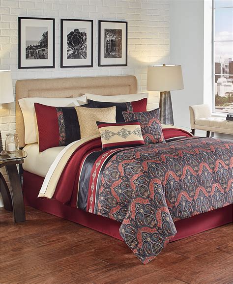 Hallmart Collectibles Farrah 7 Piece Paisley King Comforter Set With
