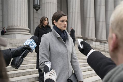 Synopsis:a baby is killed during the bombing of an army recruitment center, which steers detectives toward a group of war protesters. Law & Order: SVU season 18, episode 16: Live stream info ...
