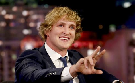 Logan Paul Is Not Banned From Vine 2 Tweets Are Completely Fake