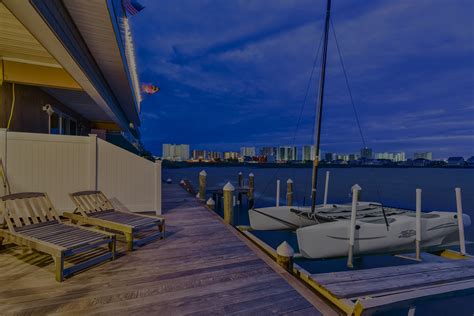 Bayside Listings With A Boat Slip