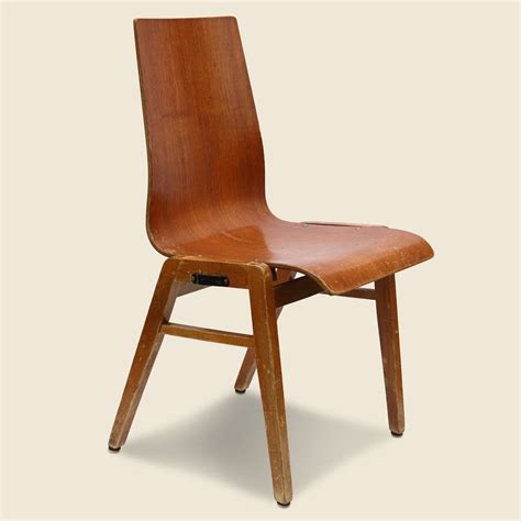 Draw the design on cardboard with a sharpie cut out the shapes with a knife trace those shapes onto 3/4 thick. English Industrial Plywood Chair #1 | Plywood chair, Chair ...