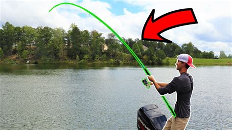 Worlds Biggest Fishing Rod Large Fish Caught Youtube