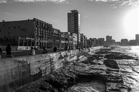 Beautiful Black And White Photos Of Cuba Castaway With Crystal