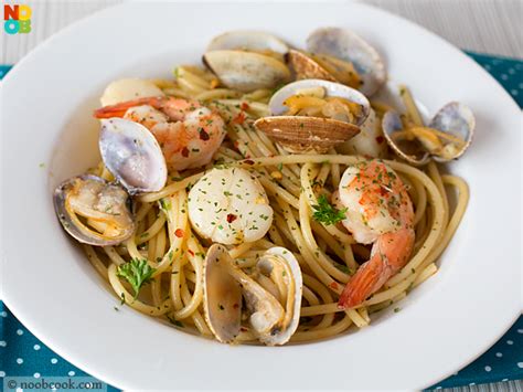 Seafood Spaghetti Easy Pasta Recipe