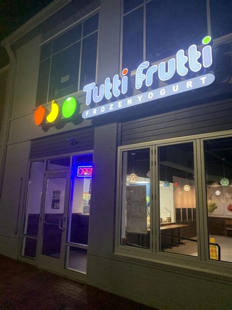 Tutti Frutti Frozen Yogurt Launches In Kentlands Common Sense